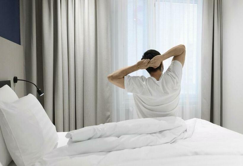 חדר סופריור, Matts