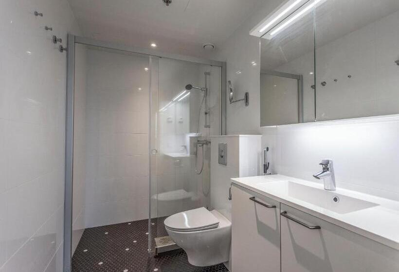 דירת שני חדרים, Matts