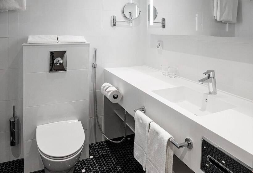 חדר סטנדרט, Matts