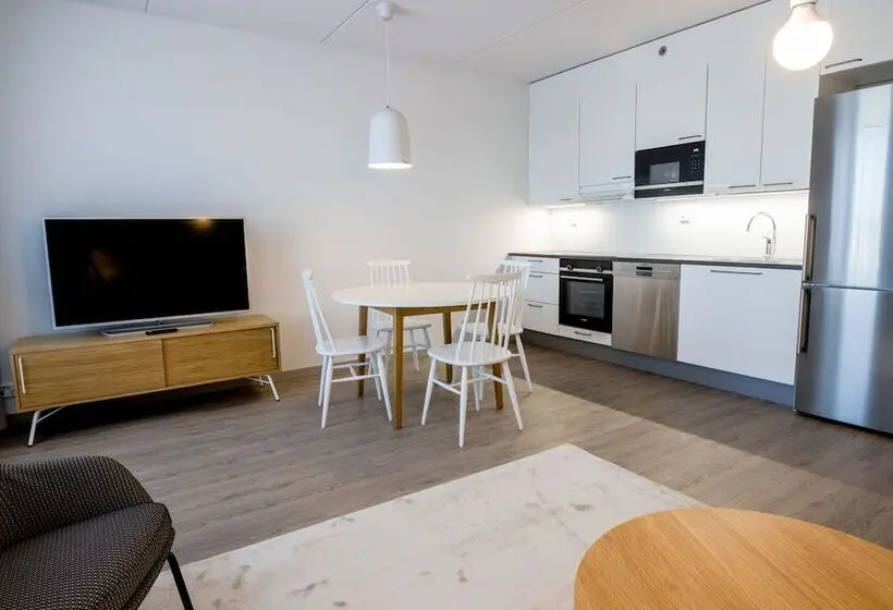 2 Schlafzimmer Apartment, Matts