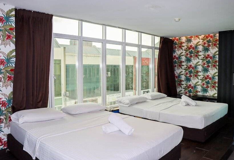 غرفة عائلية, Orchard Inn