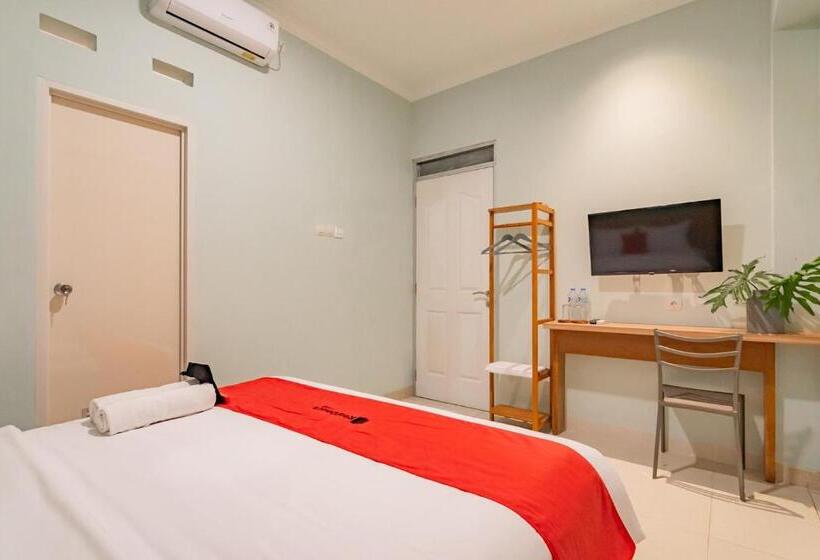 Номер Стандарт, Reddoorz Plus @ Bagusrangin Street