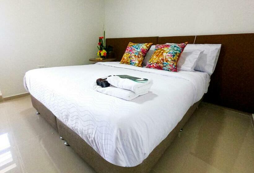 수피리어 룸, Tunebo Inn