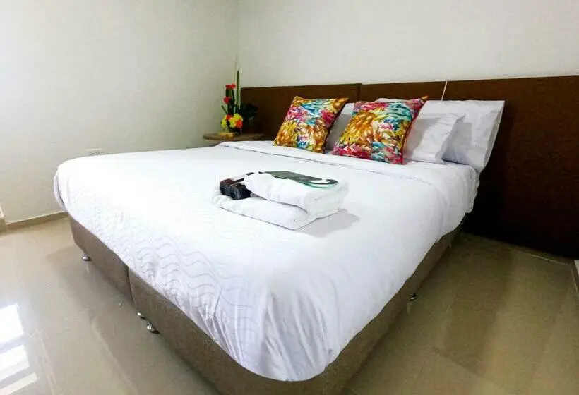 اتاق سوپریور, Tunebo Inn