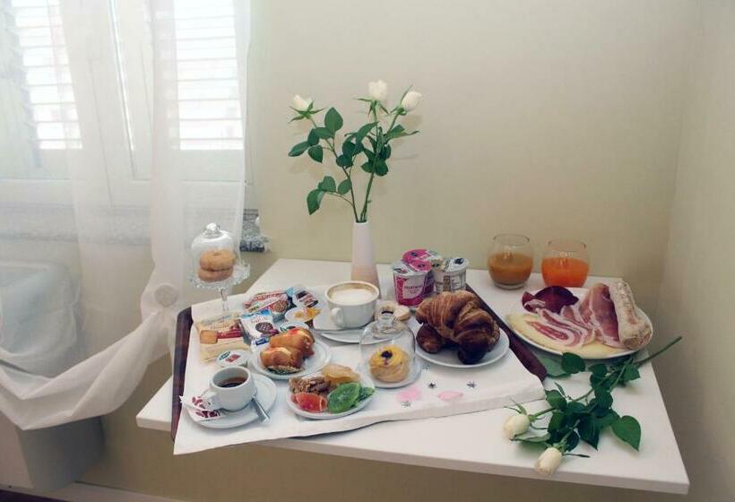 标准间, Villa Isa