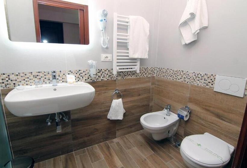 标准间, Villa Isa