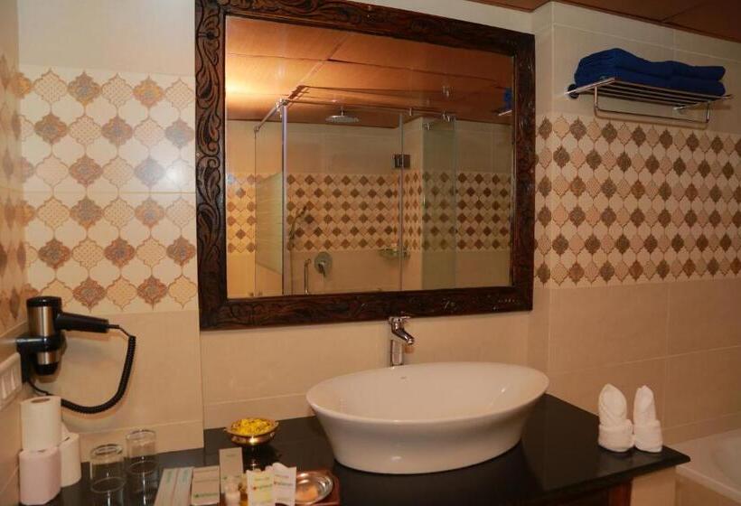 غرفة ديلوكس مطلّة علي البحر, Ayursoma Ayurveda Royal Retreat