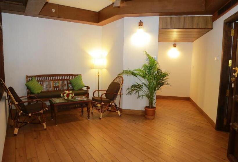 غرفة ديلوكس مطلّة علي البحر, Ayursoma Ayurveda Royal Retreat