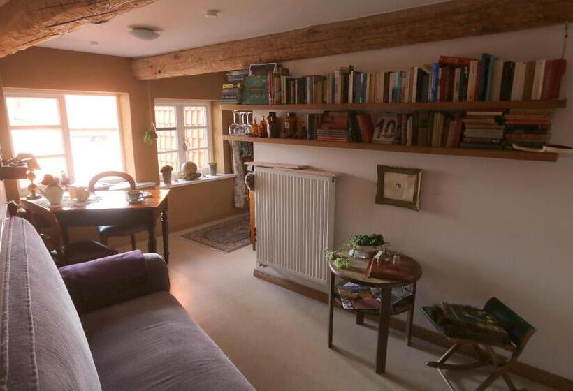 غرفة قياسية حمام مشترك, Fachwerk Kultur Pension Tangobrücke