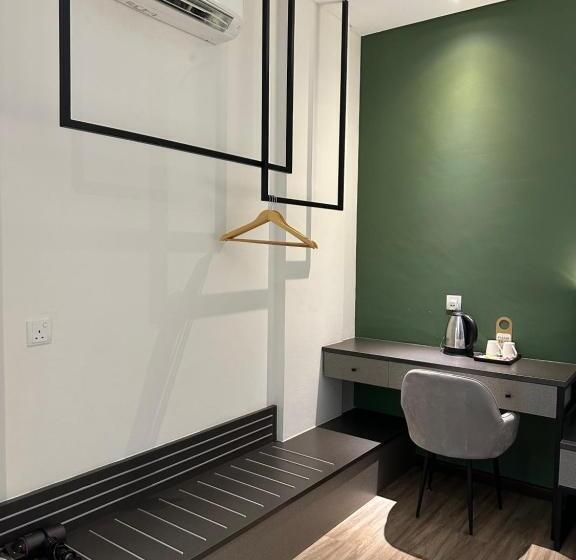 חדר דחוקס עם מיטת קינג, The Gallivant