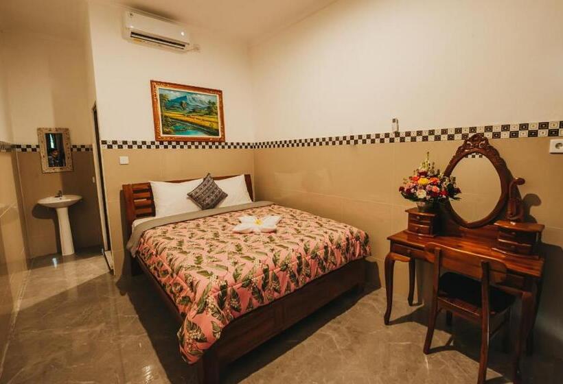 חדר סטנדרט נוף לבריכה, Dados Guest House