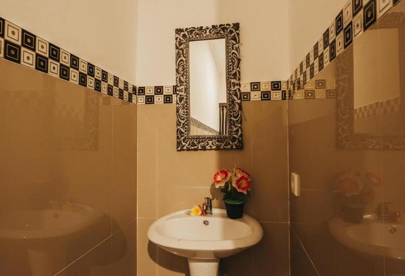 חדר סטנדרט נוף לבריכה, Dados Guest House