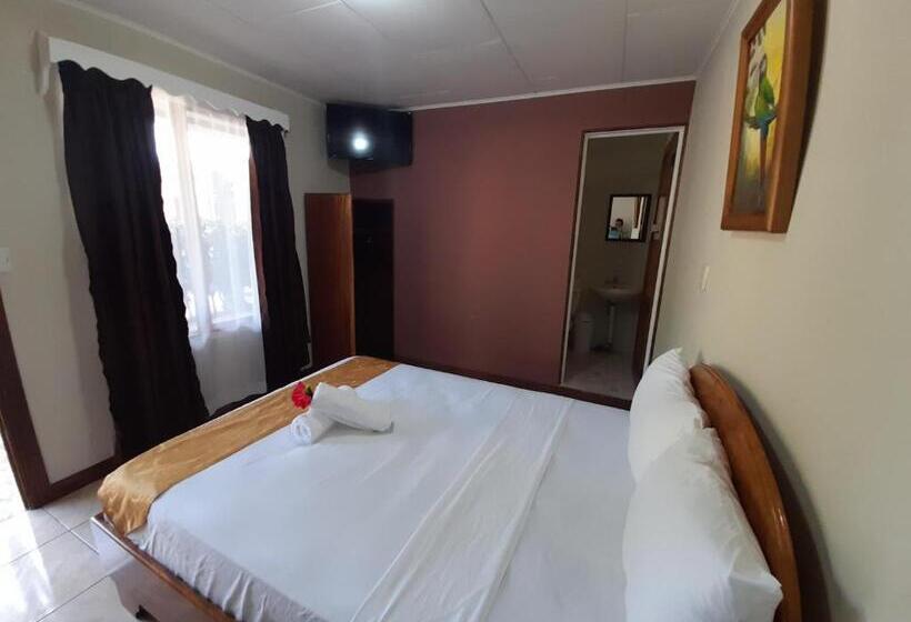 Номер Стандарт, Arenal Poshpacker