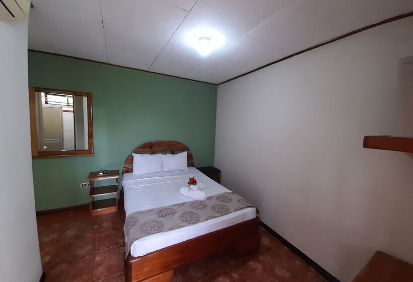 غرفة إقتصادية, Arenal Poshpacker