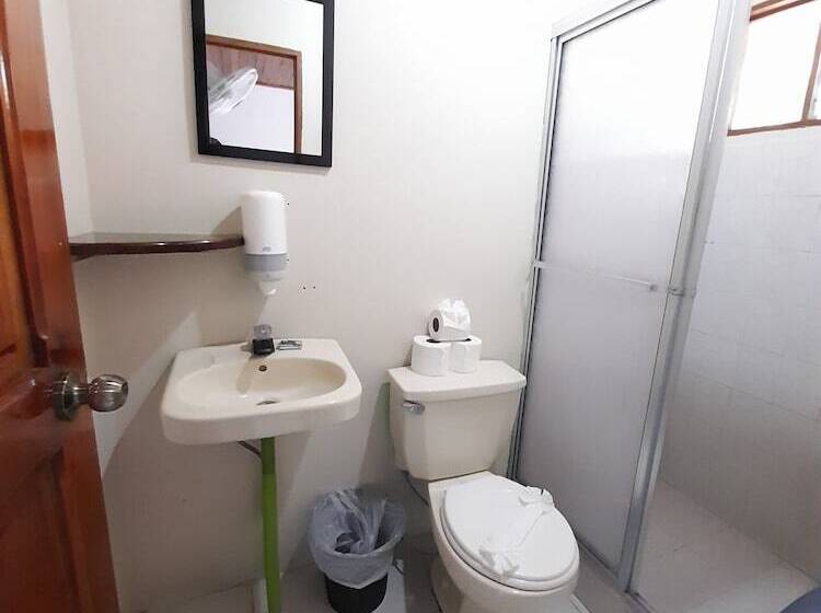 Четырехместный Номер Deluxe, Arenal Poshpacker