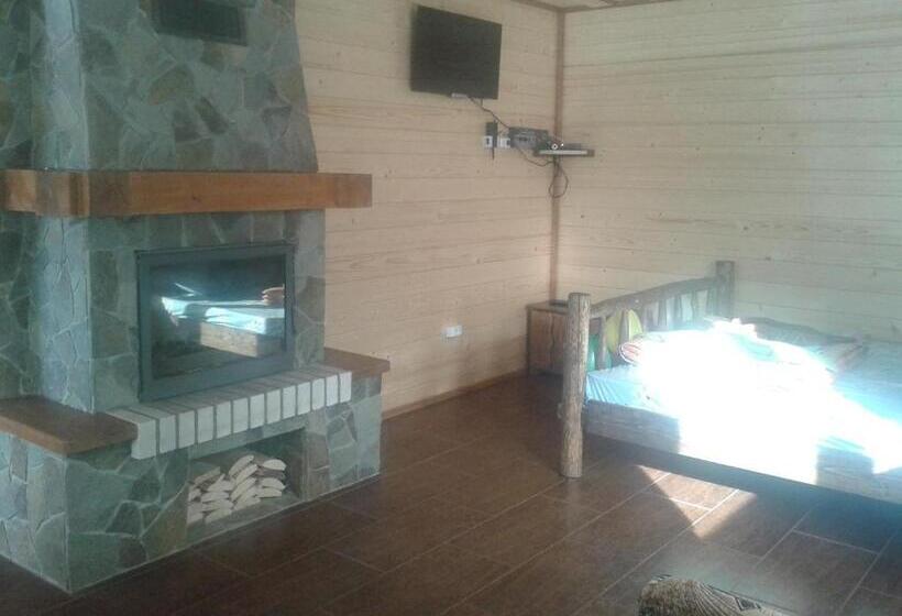 آپارتمان 1 خوابه با چشمانداز, Khatky Na Penkakh