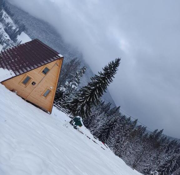 بانگلوی سوپریور, Khatky Na Penkakh