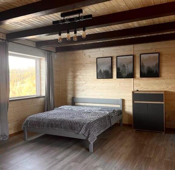 اتاق استاندارد سه تخته با چشمانداز استخر, Khatky Na Penkakh