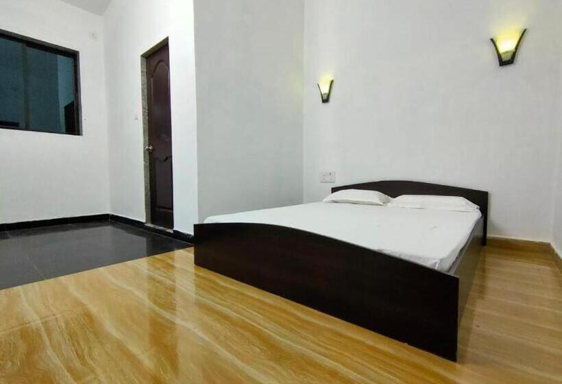 غرفة قياسية, Shobha Farmhouse