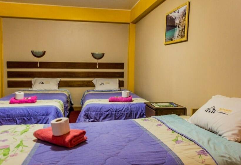 חדר סטנדרט לשלושה, Alpamayo Guest House