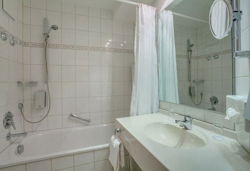 Camera Standard, Berghotel Hammersbach