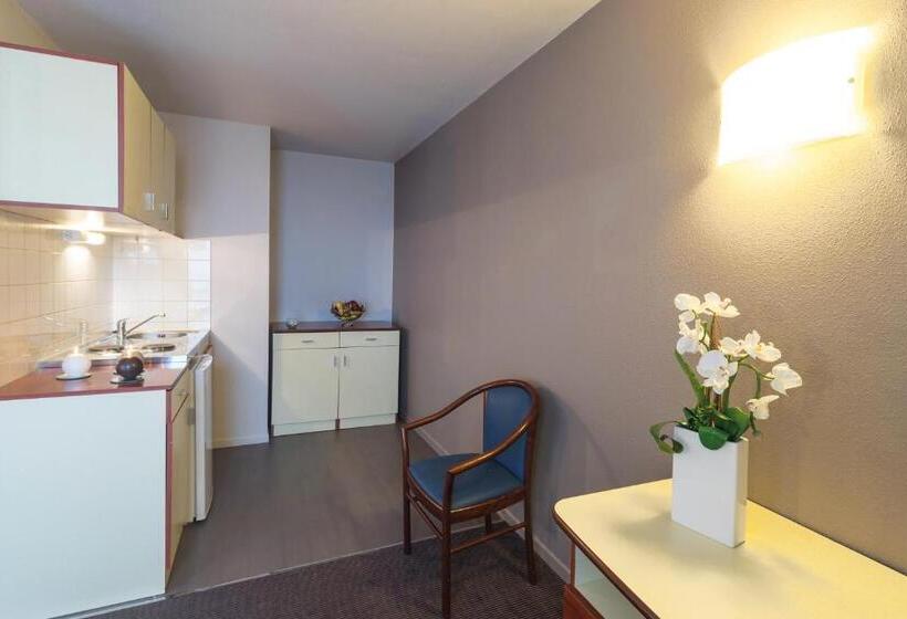 Апартаменты 2 Спальни, Appart City Classic Nancy