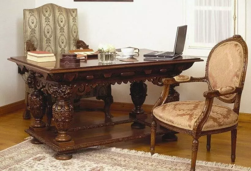 سوییت, Argentikon Luxury Suites