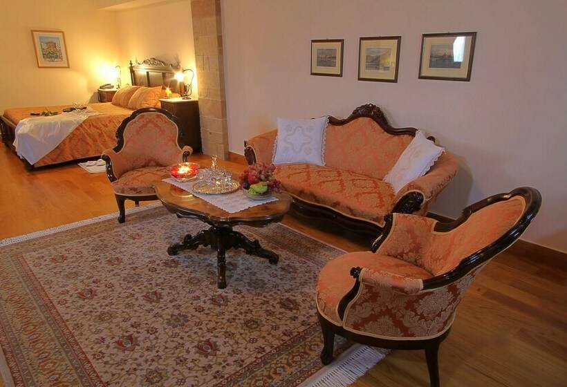 ジュニアスイート, Argentikon Luxury Suites