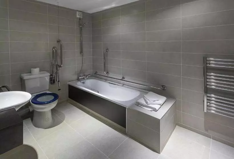 Standard-invahuone, Best Western Plus Pinewood Manchester Airport Wilmslow