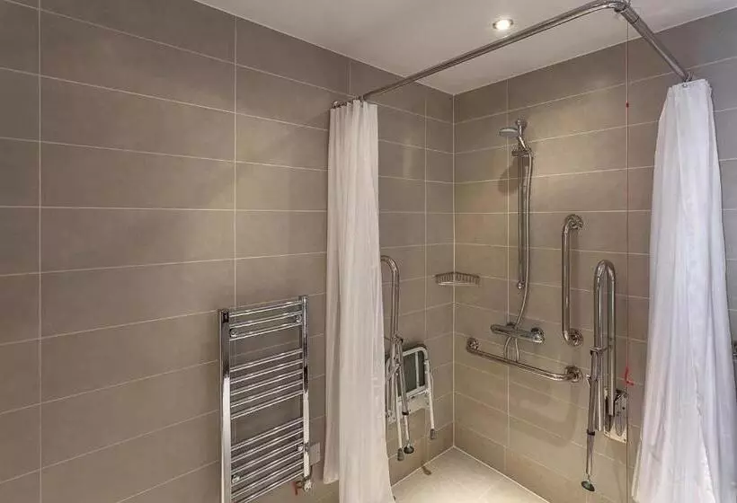 Standard-invahuone, Best Western Plus Pinewood Manchester Airport Wilmslow