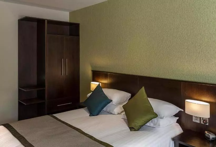 Standard-huone King-vuode, Best Western Plus Pinewood Manchester Airport Wilmslow