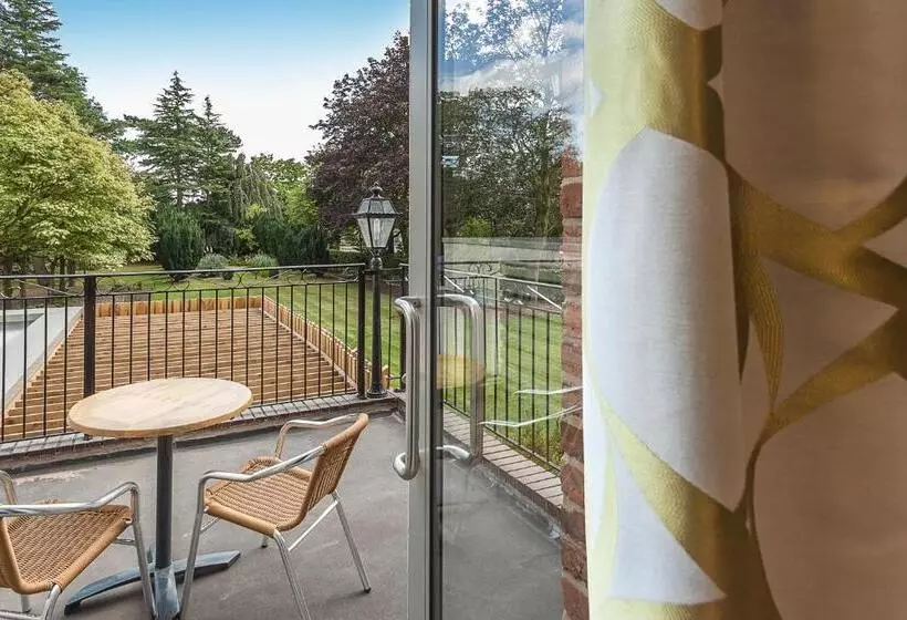 Standard-huone King-vuode, Best Western Plus Pinewood Manchester Airport Wilmslow