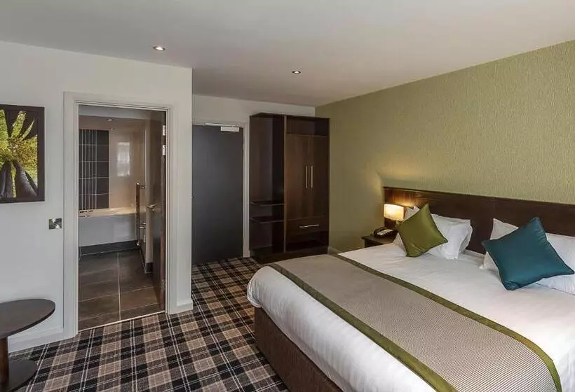 Superior-huone King-vuode, Best Western Plus Pinewood Manchester Airport Wilmslow