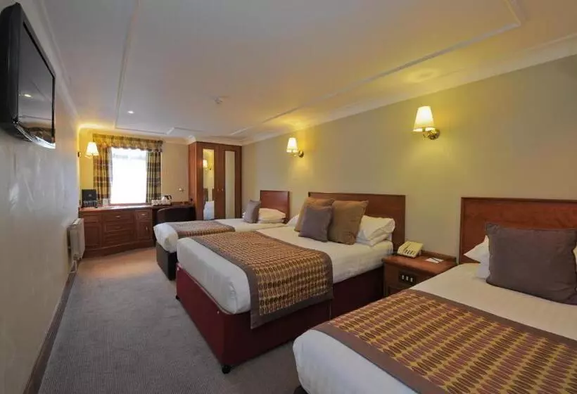 Perhehuone, Best Western Plus Pinewood Manchester Airport Wilmslow