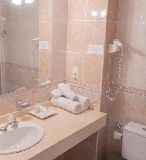 اتاق استاندارد چهار تخته, Costa Del Sol