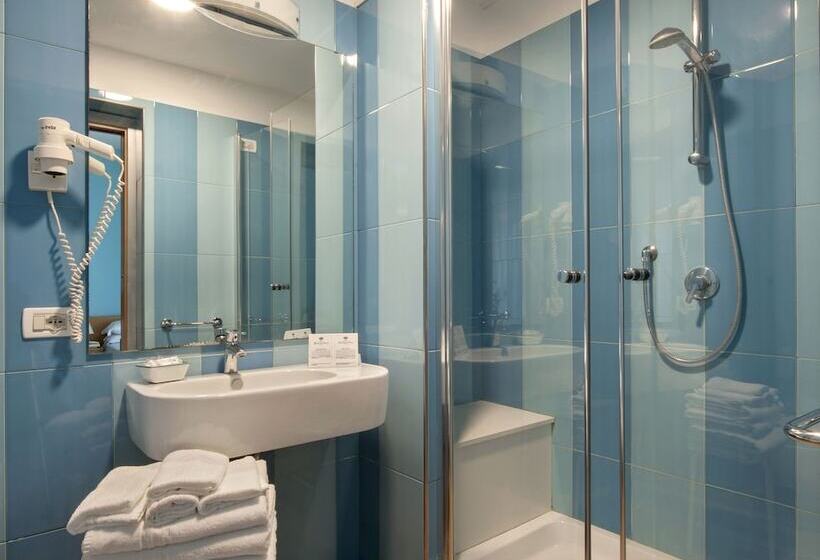 Comfort room with balcony, Del Corso