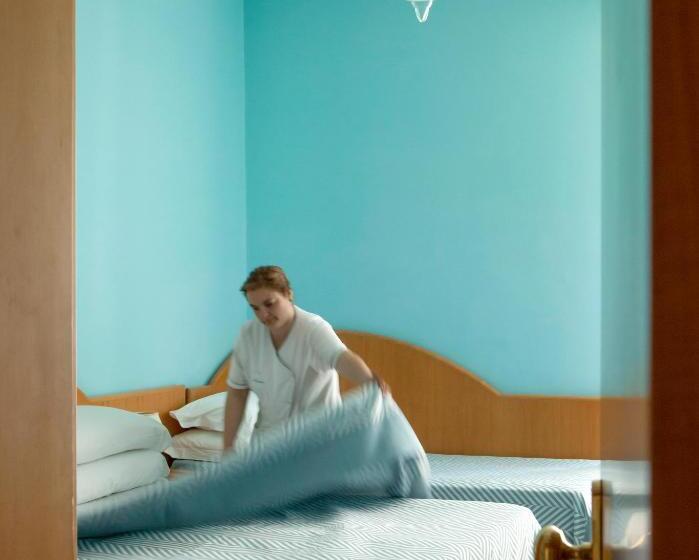 스탠다드 룸, Del Corso