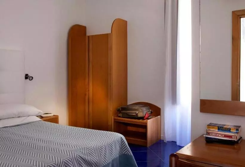 Comfort room with balcony, Del Corso
