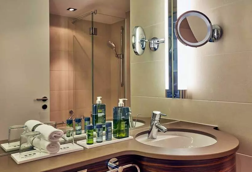 Chambre Deluxe, H4 Hotel Solothurn