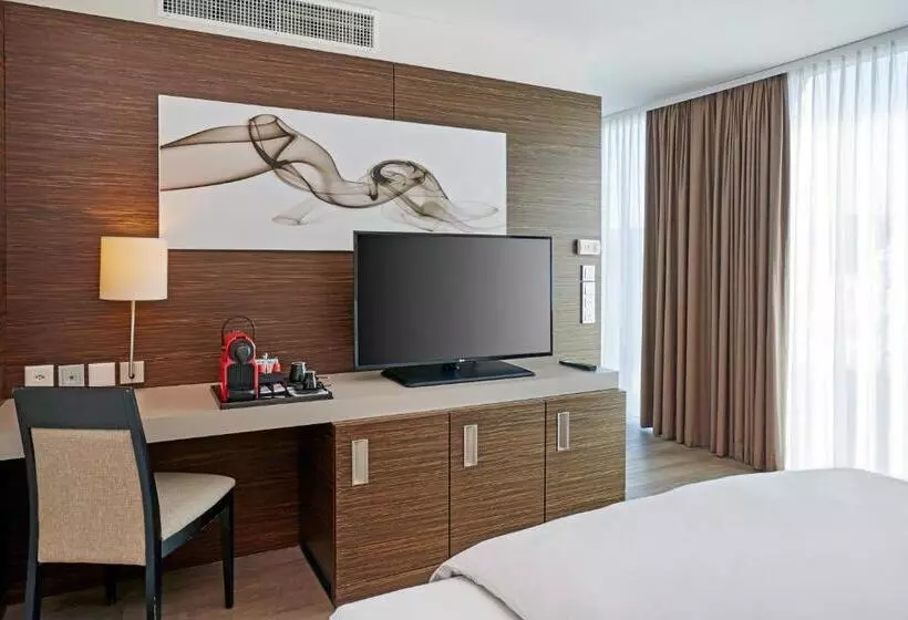 Chambre Confort, H4 Hotel Solothurn