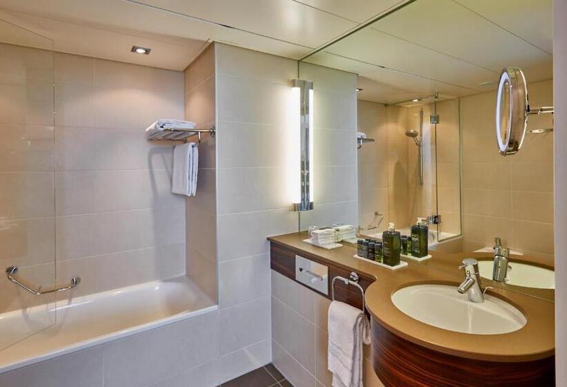 جناح, H4 Hotel Solothurn