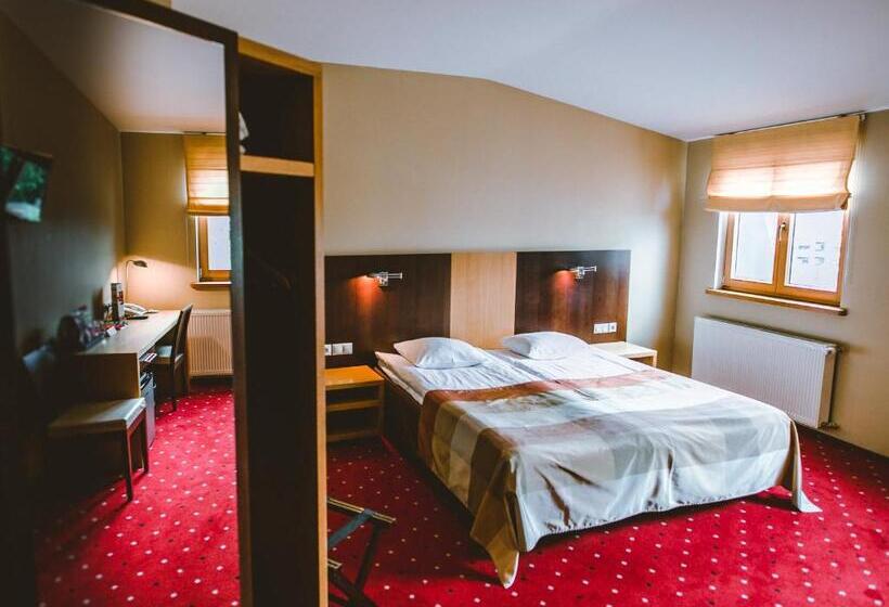 Habitación Superior, Hanza