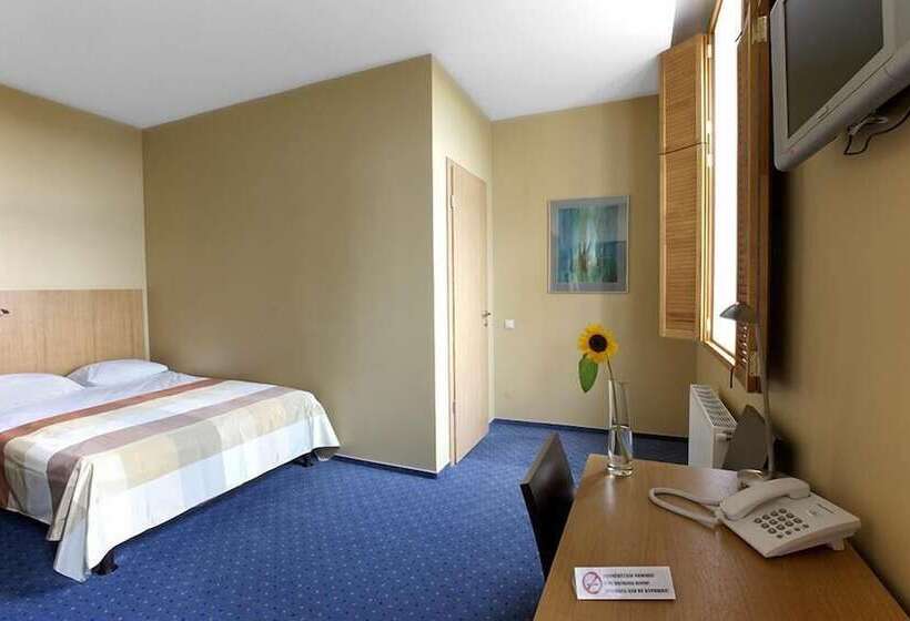 اتاق استاندارد, Hanza