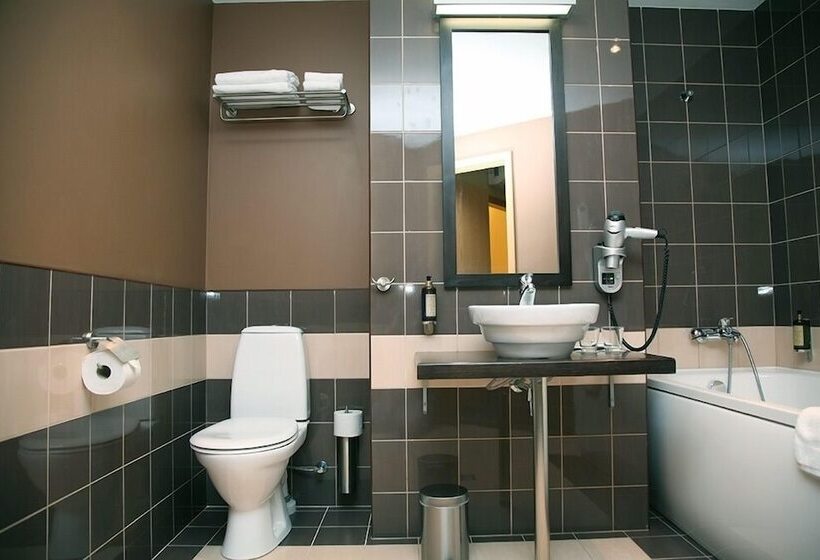 اتاق سوپریور, Hanza