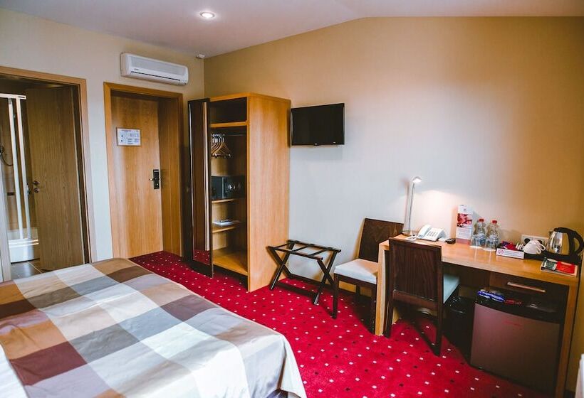 اتاق سوپریور, Hanza