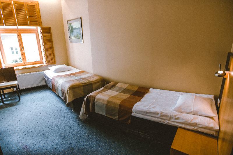 اتاق استاندارد, Hanza