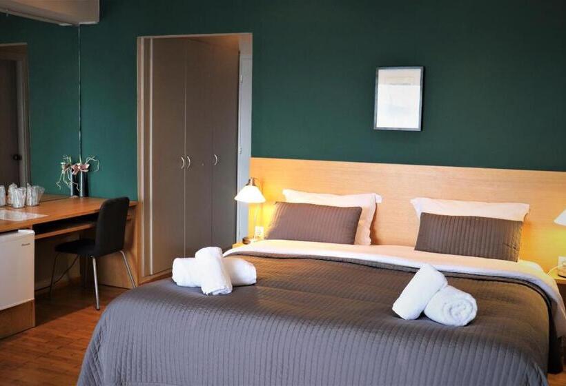 חדר משפתחתי סופריור, Hara