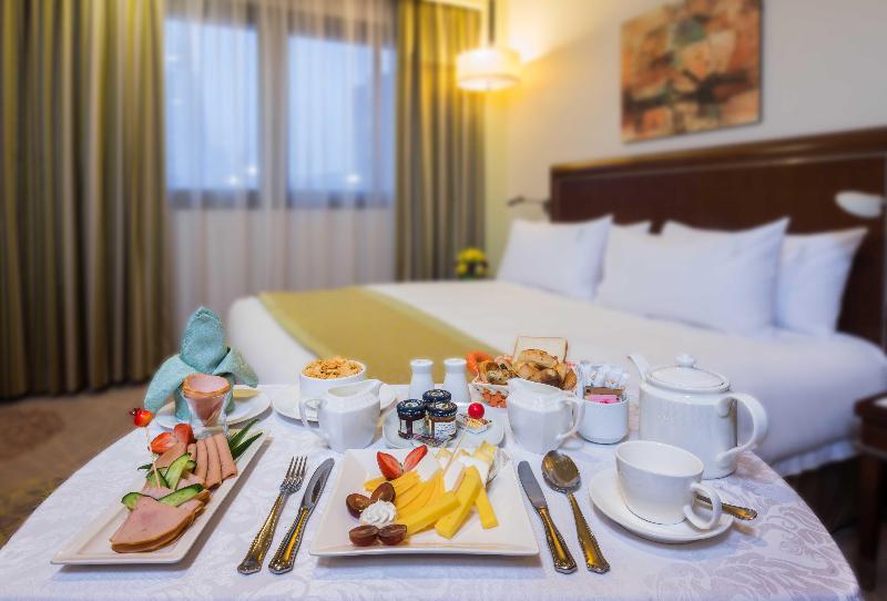 חדר דחוקס עם מיטת קינג, Holiday Inn Riyadh Al Qasr, An Ihg