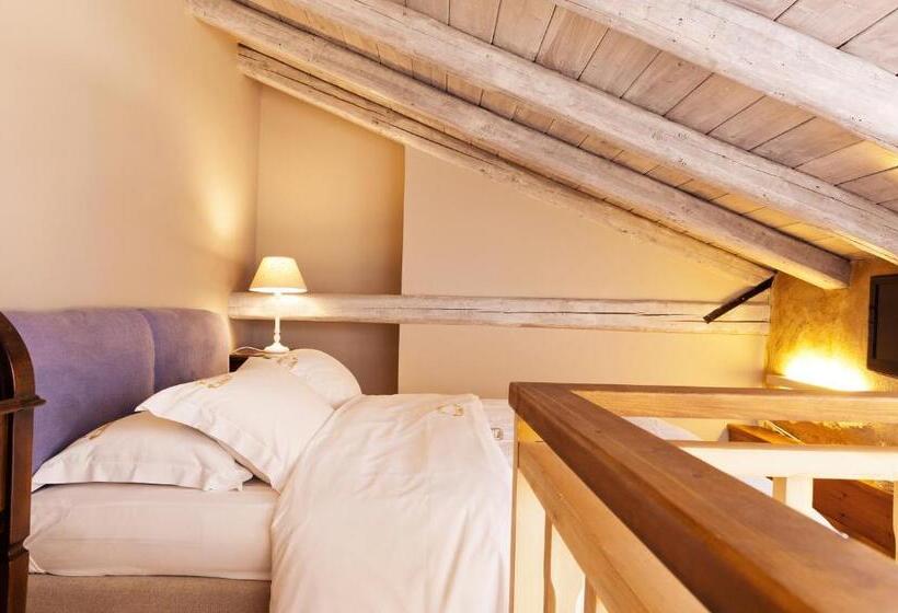 חדר סטנדרט, Kyrimai