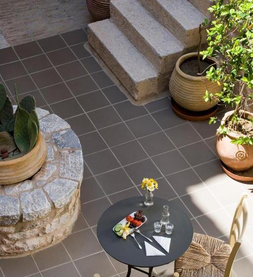 Номер Superior Внутренний, Kyrimai